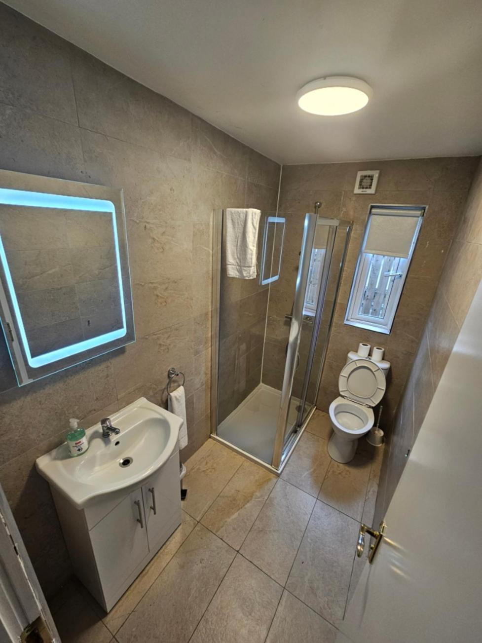 Eyre Square Lane Apartment Galway Exterior photo
